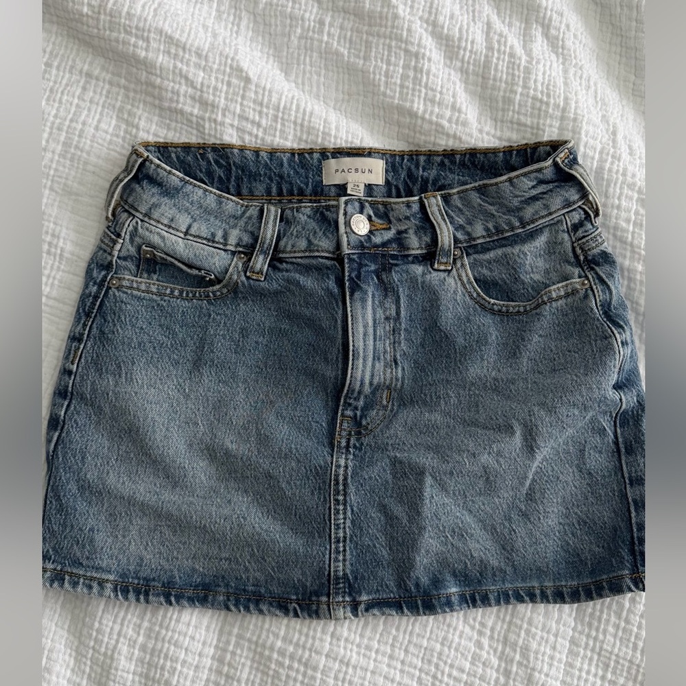 PacSun Bella Stretch Medium Indigo Mid Rise Denim Mini Skirt